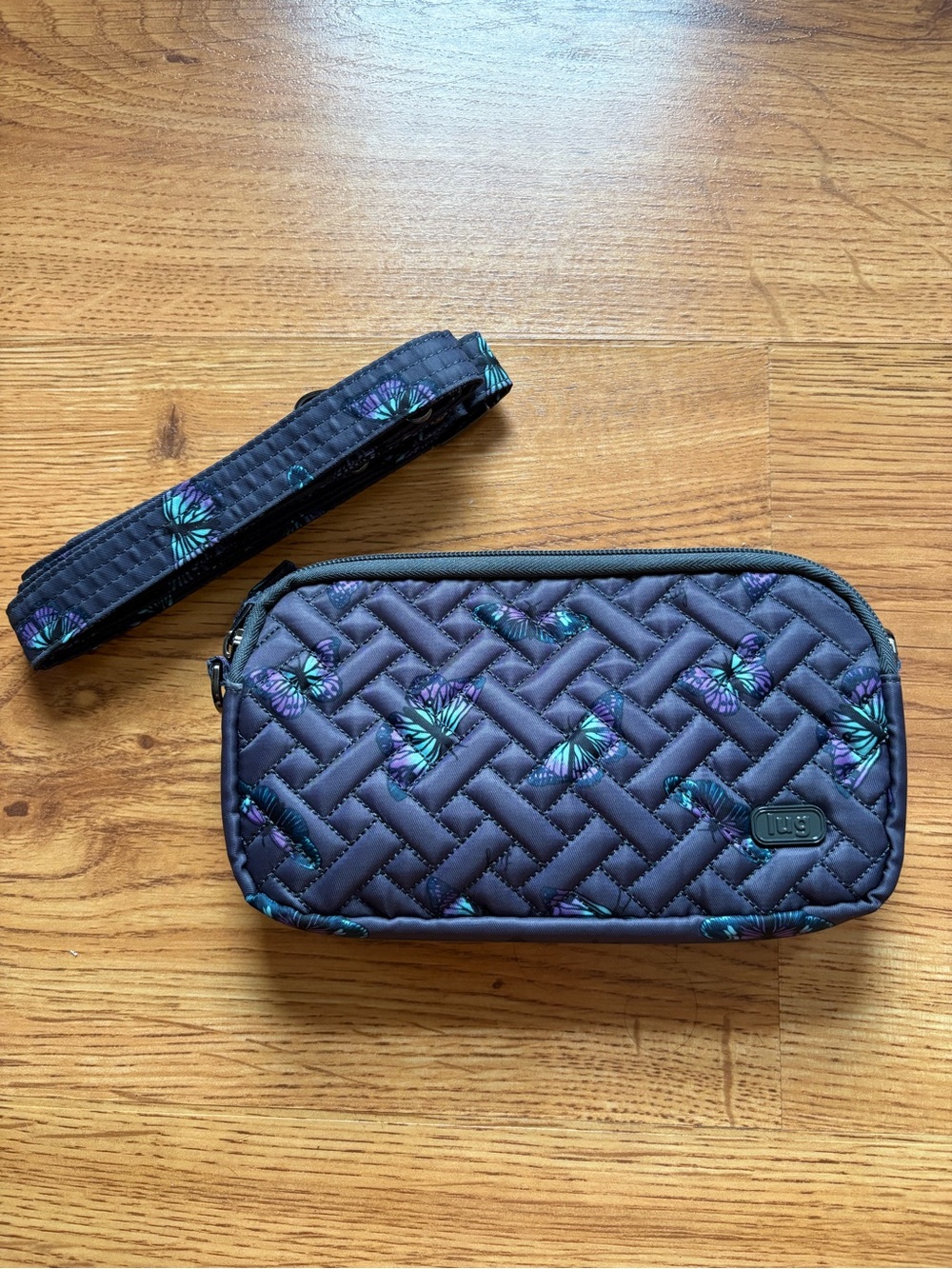 Lug Quilted Navy Convertible Crossbody Waist Bum Bag Butterfly